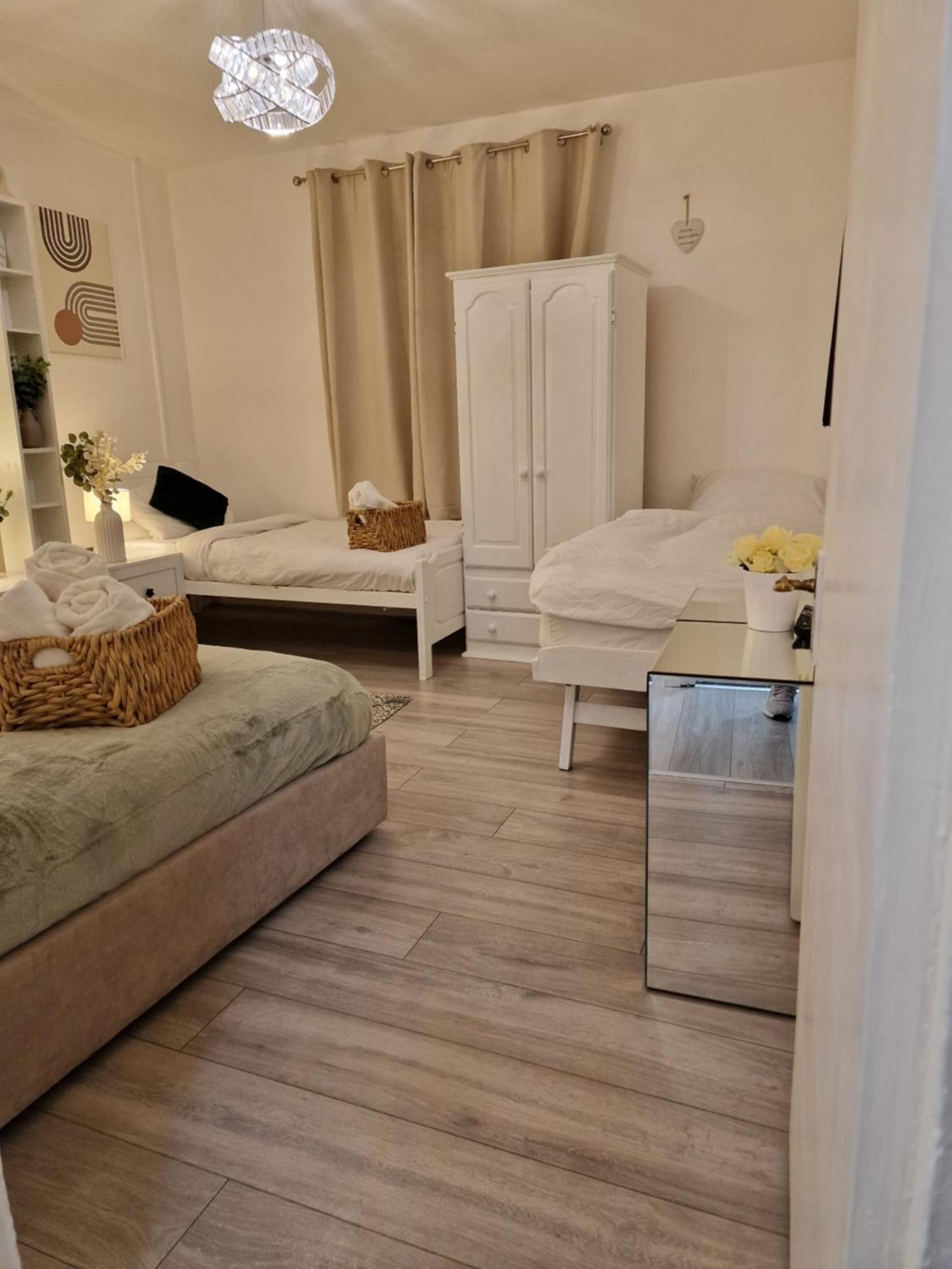 London - 1 Bedroom - 1 Bathroom - Wifi Екстериор снимка